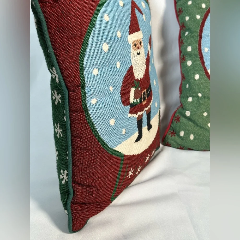 VTG Christmas Tapestry Throw Pillows Set Santa & Reindeer Snow Globe Decor 15x12